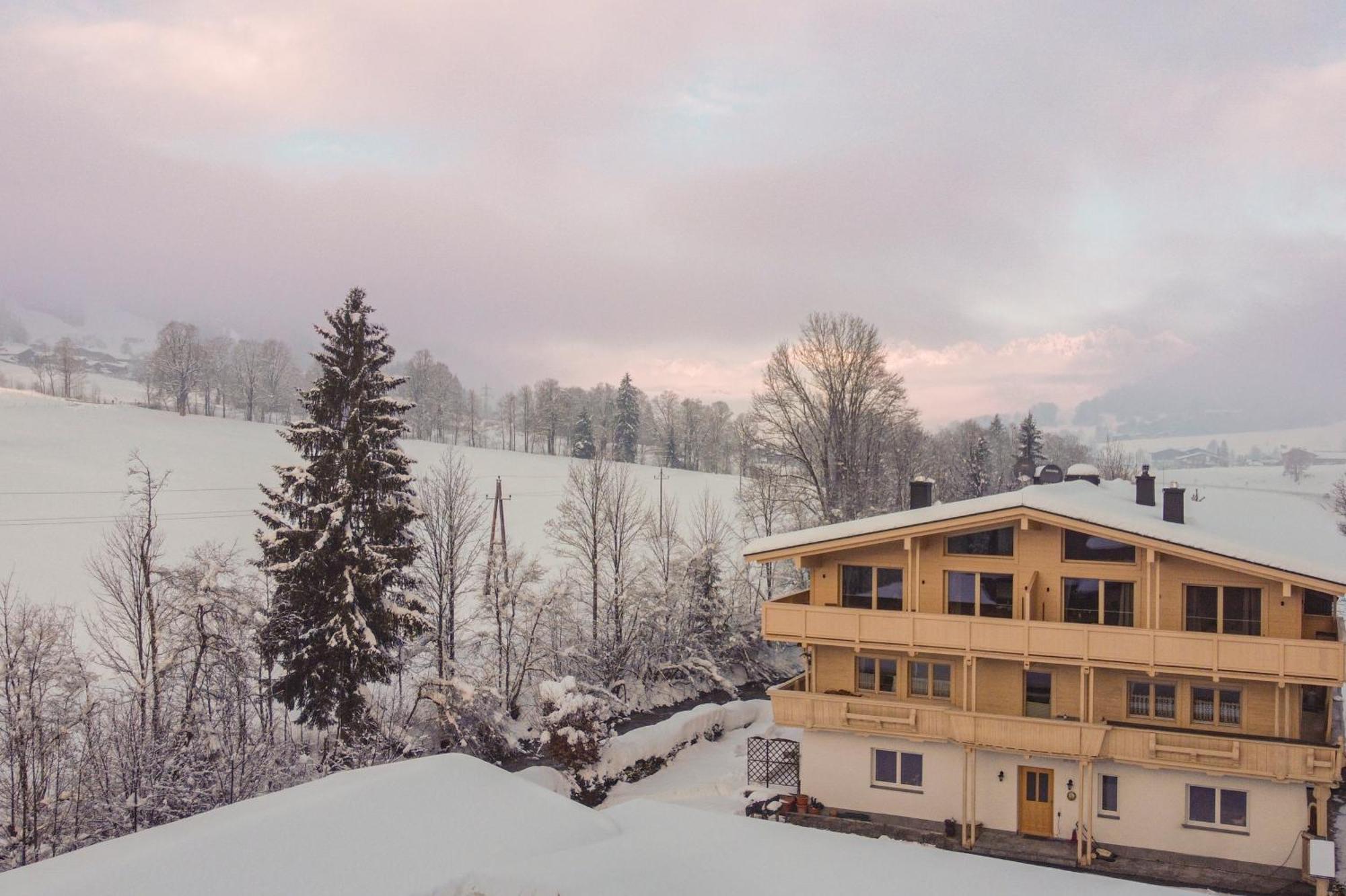 Apartamento Alte Bildhauerei Aurach bei Kitzbuehel Exterior foto